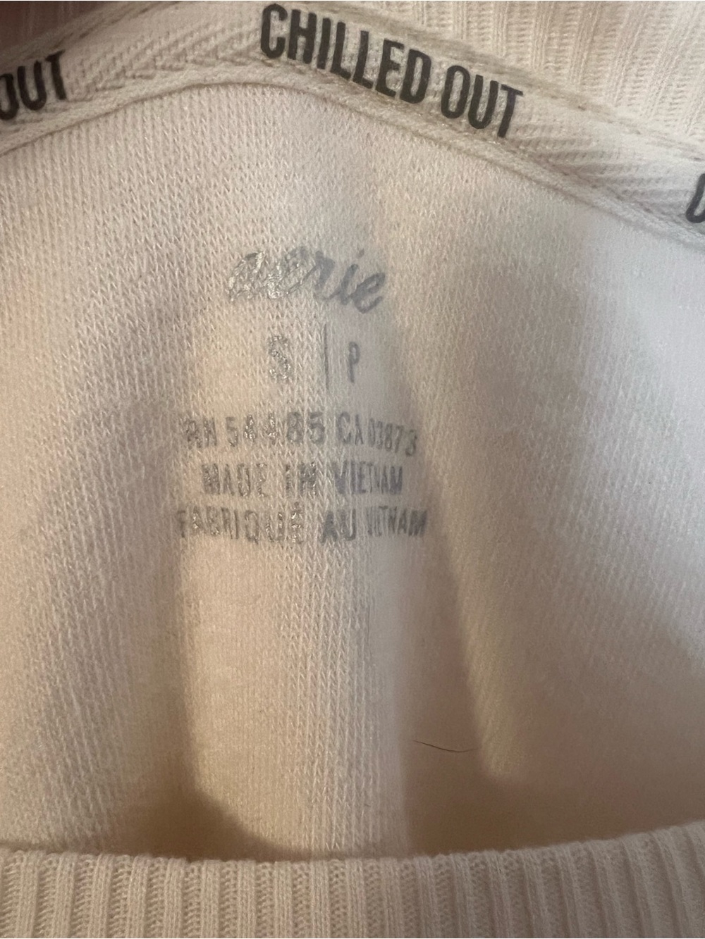 #381 Aerie Sunday Soft Crew Sweater Cream Oversized Pullover Size Small M/L EUC - Picture 3 of 4